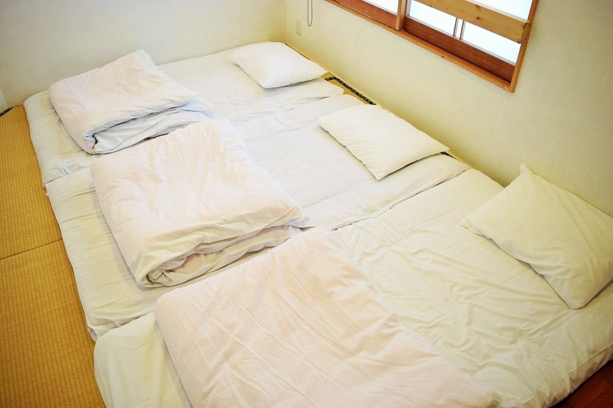 Hiroshima Hostel En Exteriör bild