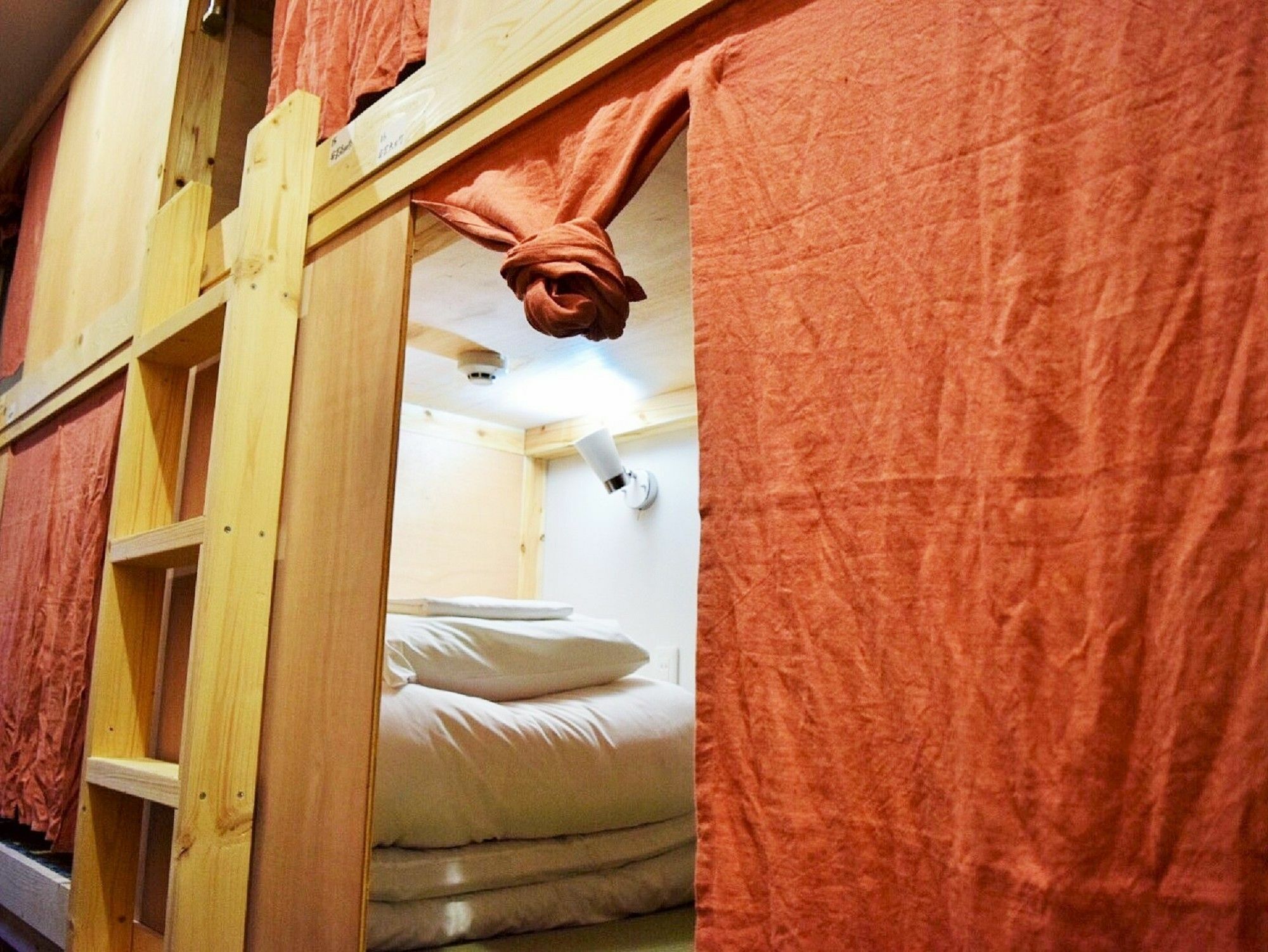 Hiroshima Hostel En Exteriör bild