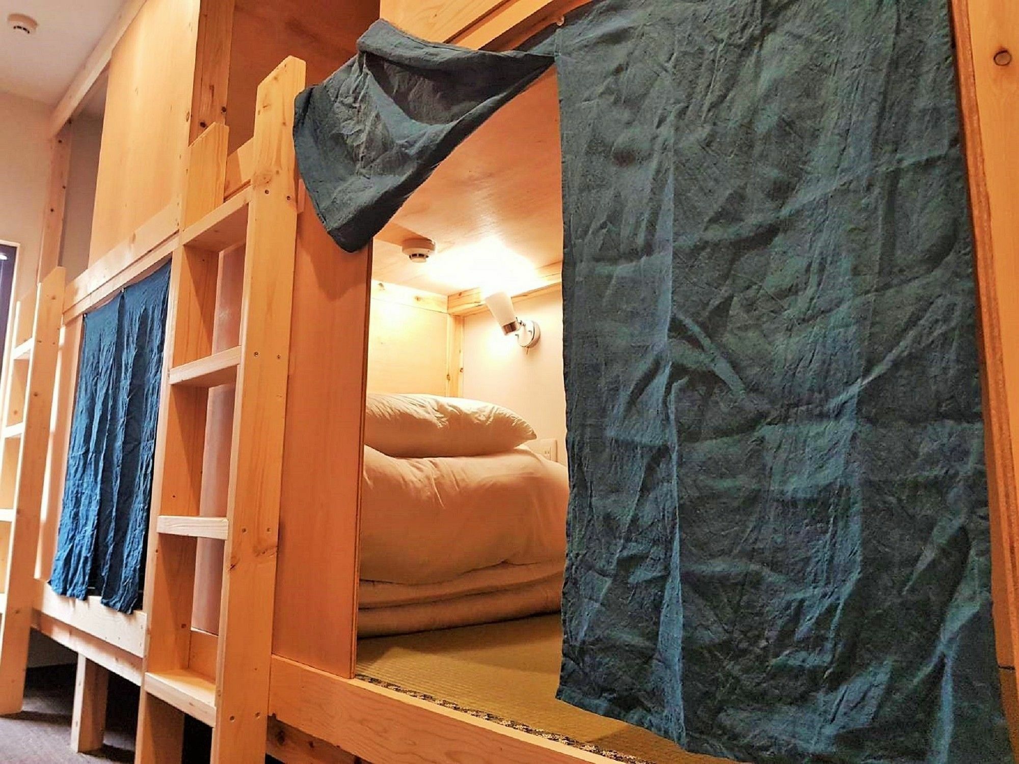 Hiroshima Hostel En Exteriör bild